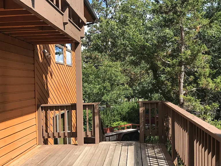 105 Fir Dr — Photo 22