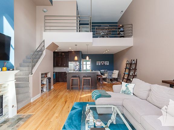 4th image of 2844 N Lincoln Ave #210