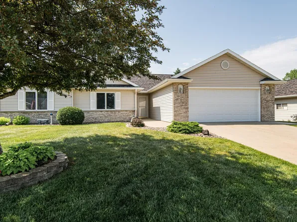 702 7 1/2 Street Cir NW, Kasson, MN 55944