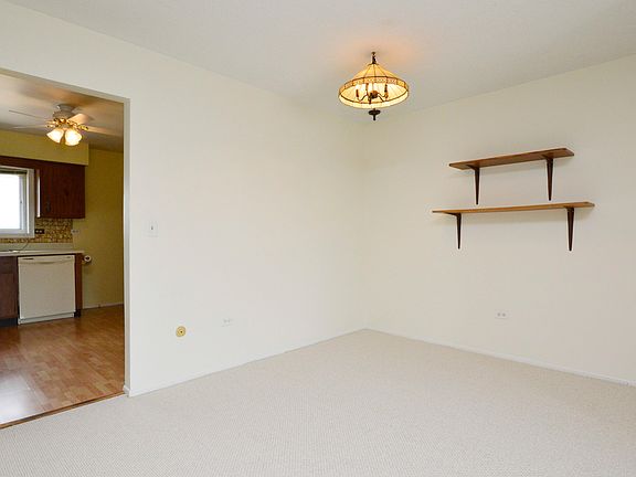 5th image of 710 Cobblestone Cir #3E