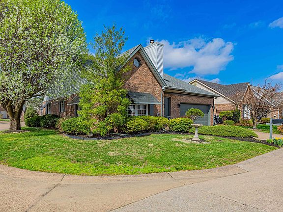 2nd image of 231 Lorrie Lynn Ct