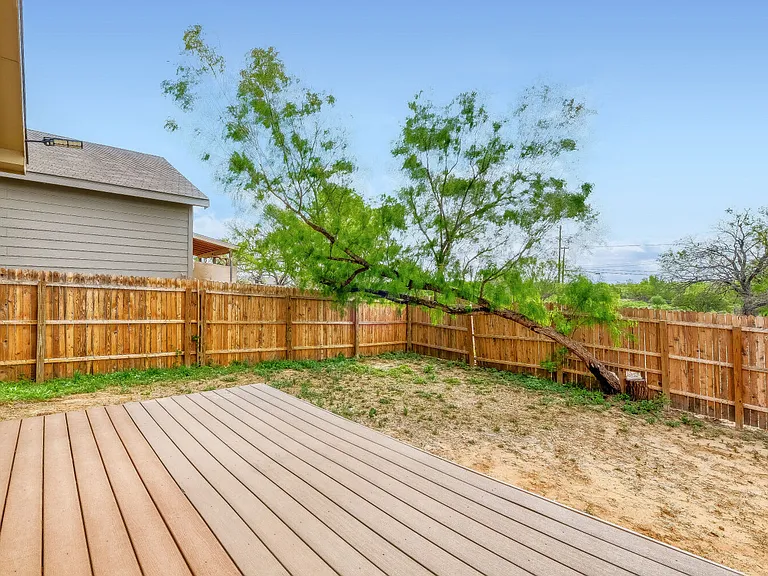 7102 Satellite Dr — Photo 26