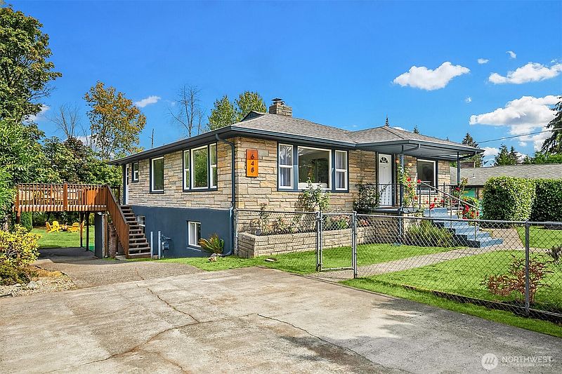 2nd image of 648 SW 142nd Street