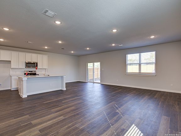 4th image of 14555 Emerio Drive