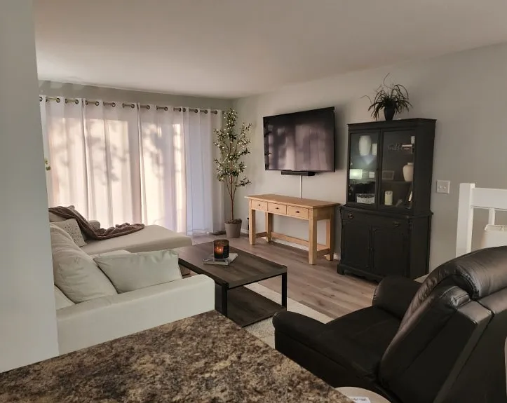 Raymond Dr — Photo 10