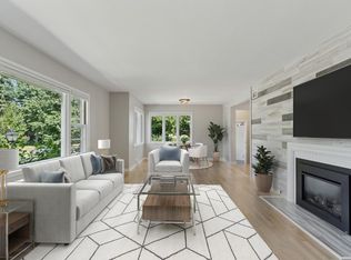 2423 Mount View Ave, Minneapolis, MN 55405