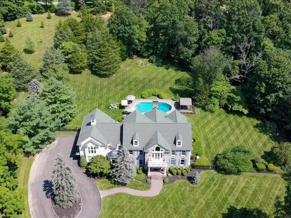 7 Martin Ln, Mendham Twp., NJ 07960