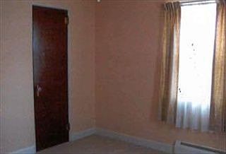 4th image of 307 Oak Ct