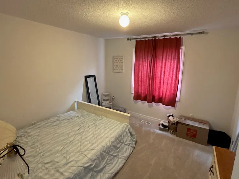 1011 Wickham Rd — Photo 16