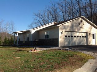 2058 Old Toms Creek Rd, Marion, NC 28752