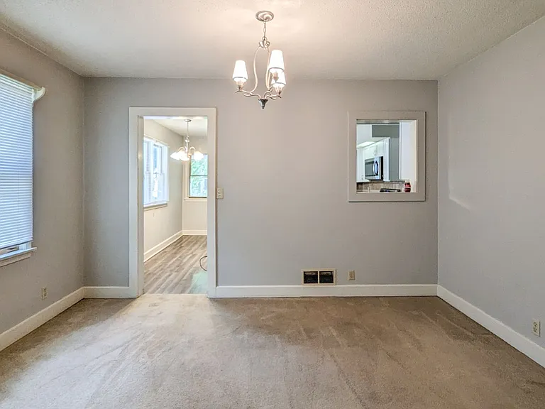 1408 N Lorraine Ave — Photo 8