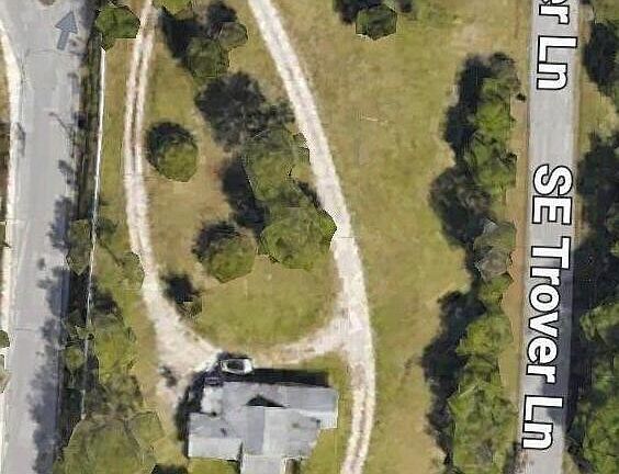 2nd image of 1500 SE Cove Road