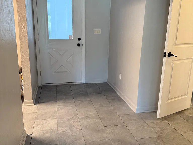 84 Lake Fairgreen Cir — Photo 5