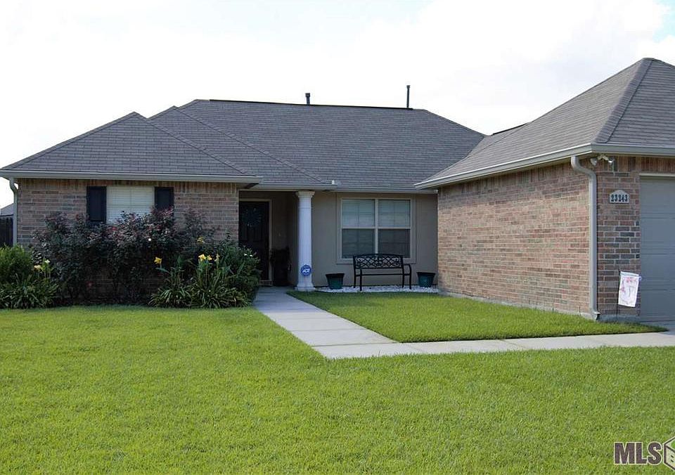 1st image of 23243 Conifer Dr