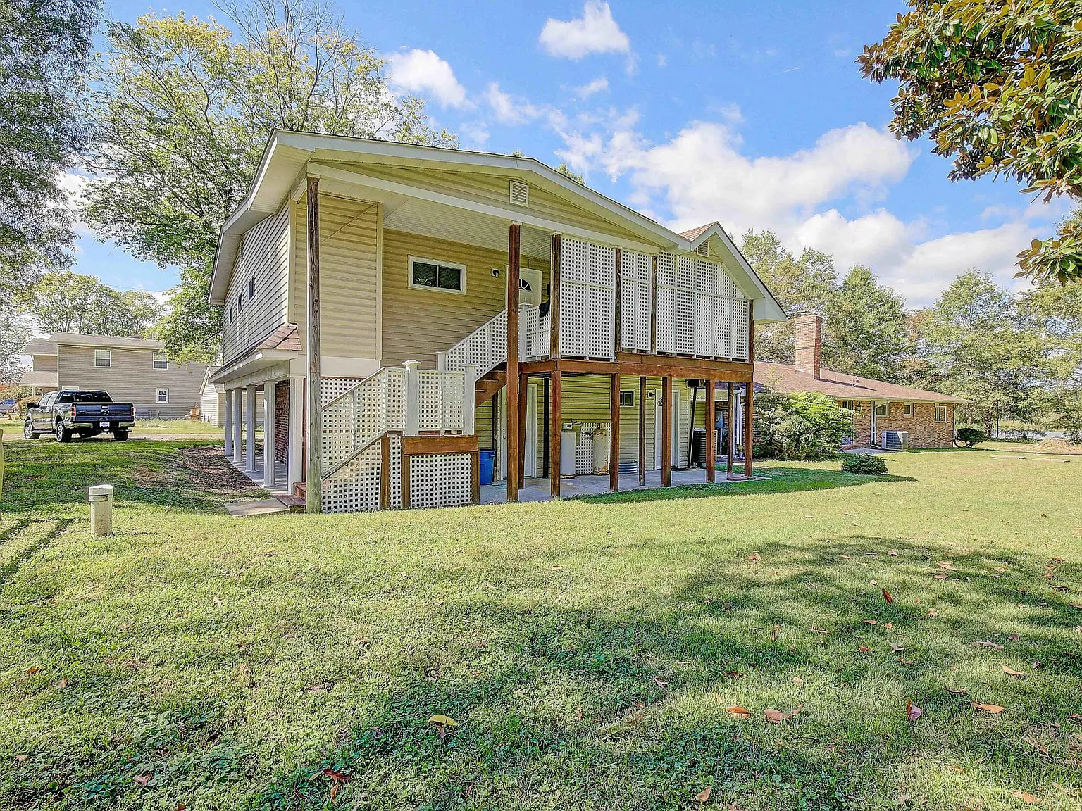 6115 Ray Norwood Rd — Photo 2