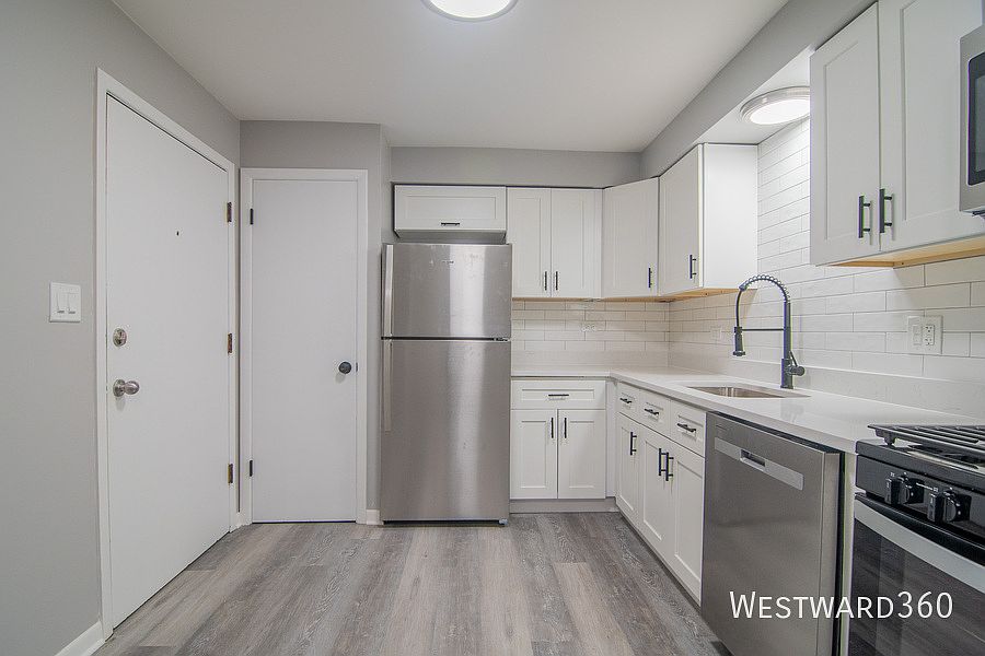 1st image of 3249 S Keeler Ave #Gw