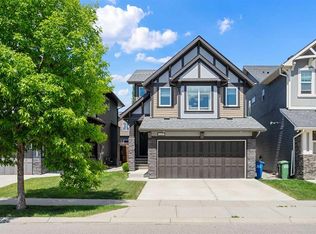 120 S Paint Horse Dr, Cochrane, AB T4C 0X1