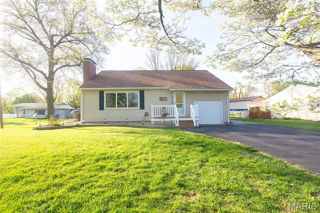 244 Hi Pointe Pl photo 1