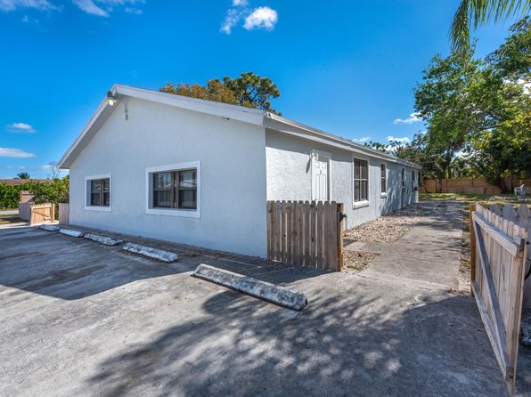 Greenacres FL Duplex & Triplex Homes For Sale - 1 Homes | Zillow