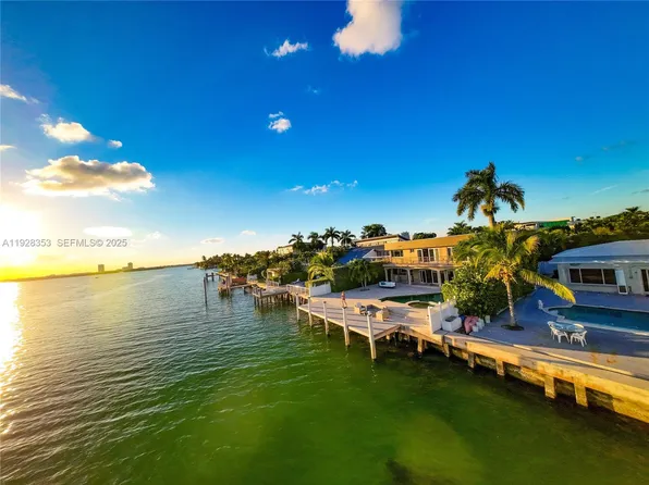 1500 S Treasure Dr, North Bay Village, FL 33141