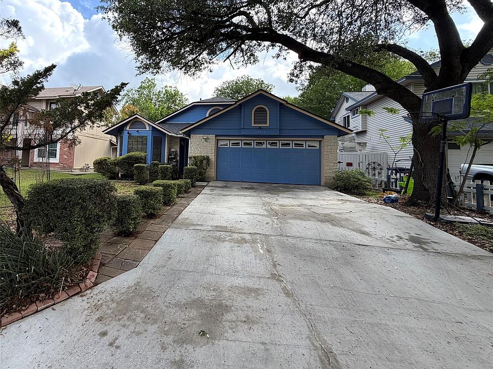 1st image of 12321 Yarmont Way