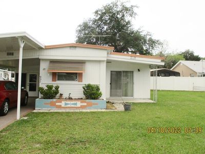 997 County Road 461, Lake Panasoffkee, FL, 33538