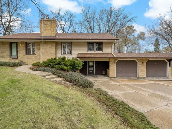 1101 Fenton St, Saint Paul, MN 55109