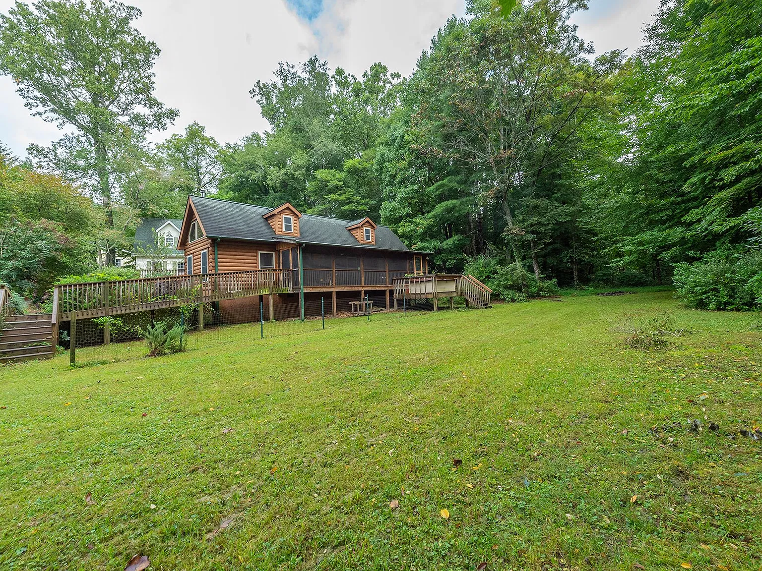 15 Rushing Brook Ln — Photo 4