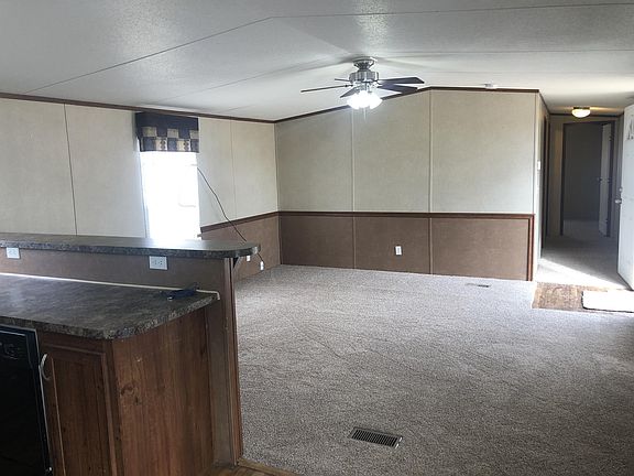 4th image of 400 26th St #57