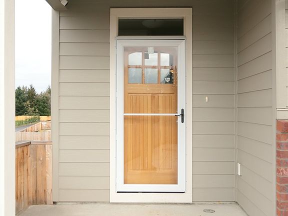 3rd image of 10800 NE 106th St
