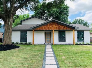 6123 Spruce Forest Dr, Houston, TX 77092