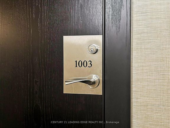 4th image of 399 S Park Rd #1003