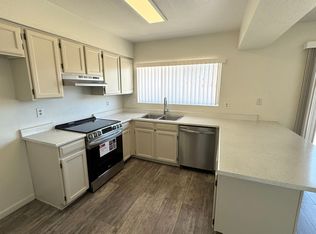 628 W Fogal Way, Tempe, AZ 85282