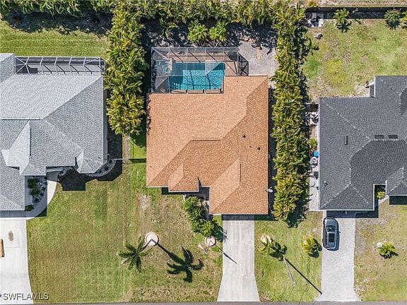 4th image of 2518 NW 25th St