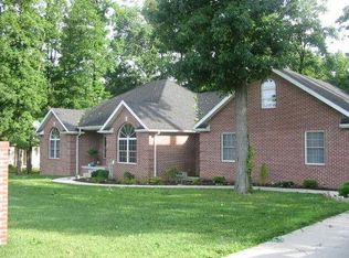 1136 W Park Ave, Brazil, IN 47834