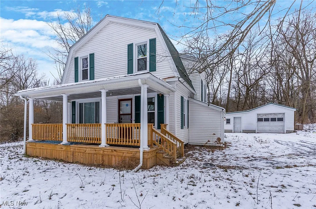 5910 Chestnut Ridge Rd photo 1