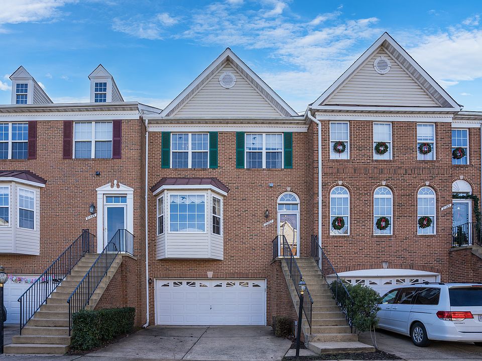 1st image of 21367 Sawyer Sq