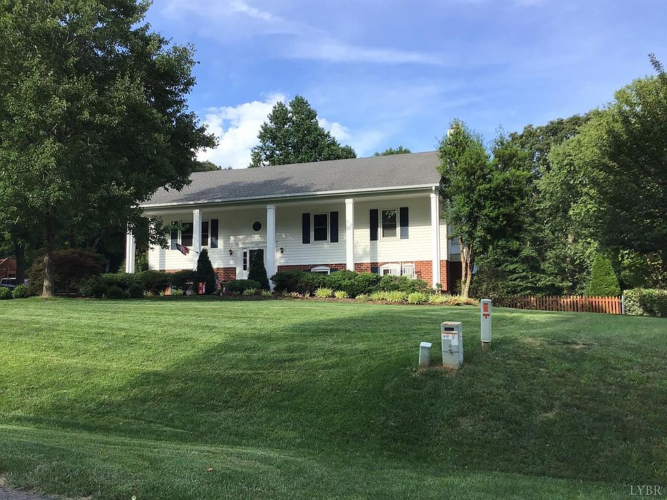 2nd image of 150 Sugar Mill Dr