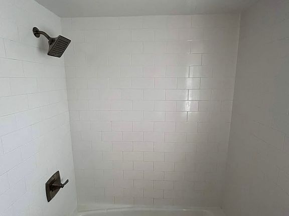 2nd image of 21 S Clement Ave #1