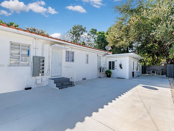 2nd image of 5478 NW 1st Ave #5492