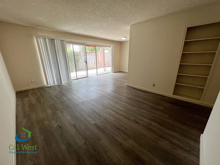 1621 Maurice Ln #2 — Photo 5