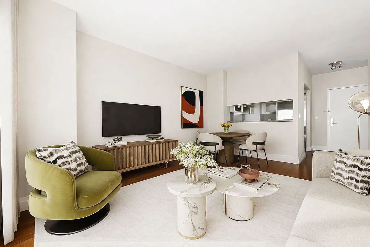 45 Park Ave APT 405 photo 1