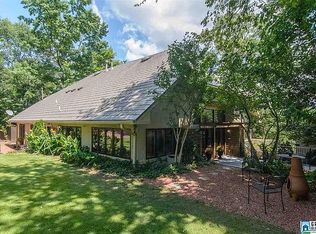 2216 Peacock Ln, Birmingham, AL 35223