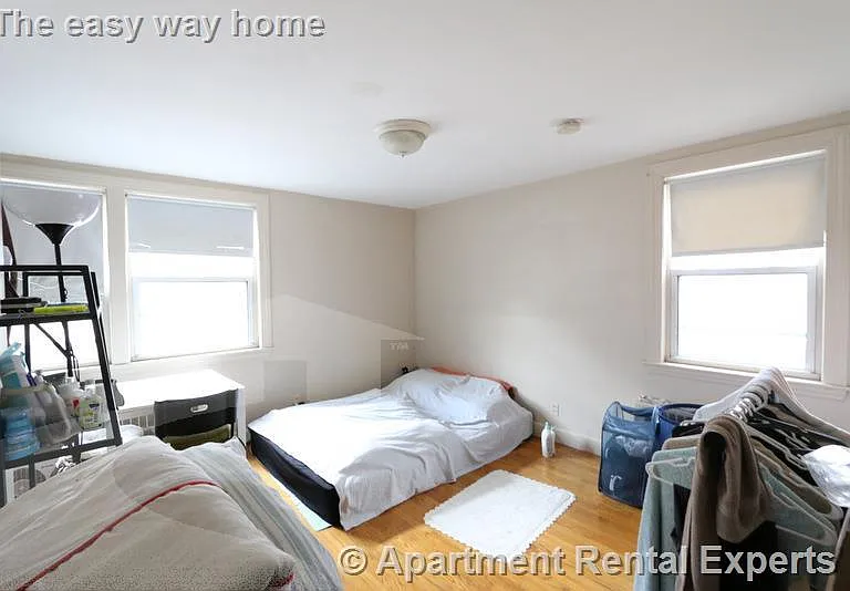 48 Kirkland St — Photo 3