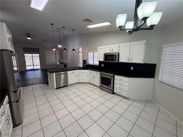 5301 Sly Fox Ct — Photo 13