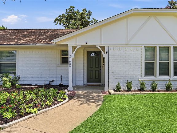 2nd image of 2100 Trailridge Dr