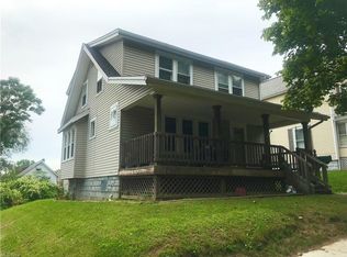 2150 10th St SW, Akron, OH 44314