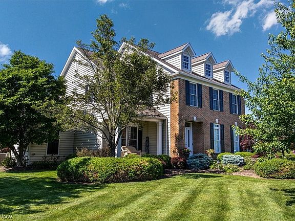 4th image of 6505 Hunters Field Dr