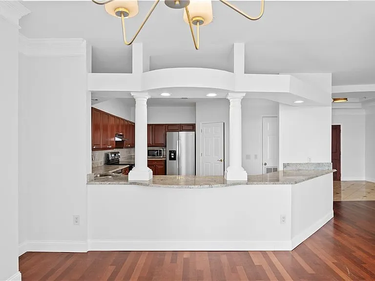 3334 Peachtree Rd NE #1902 — Photo 17