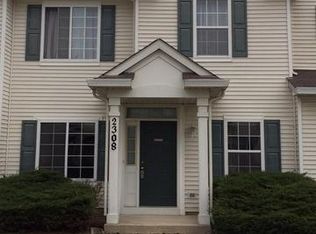 2308 Reflections Dr, Aurora, IL 60502